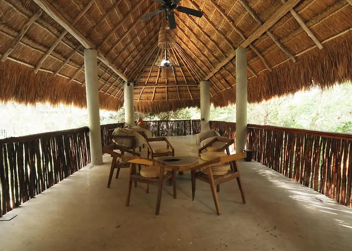 Stylish 3bd3ba In Tulum's Neighborhood *